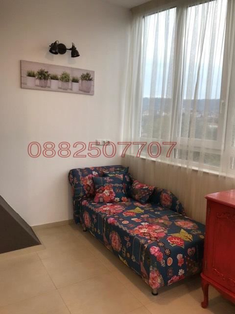 Дава се под наем Тристаен апартамент в Варна, Левски - 148 кв.м за 1530 € - Снимка #8