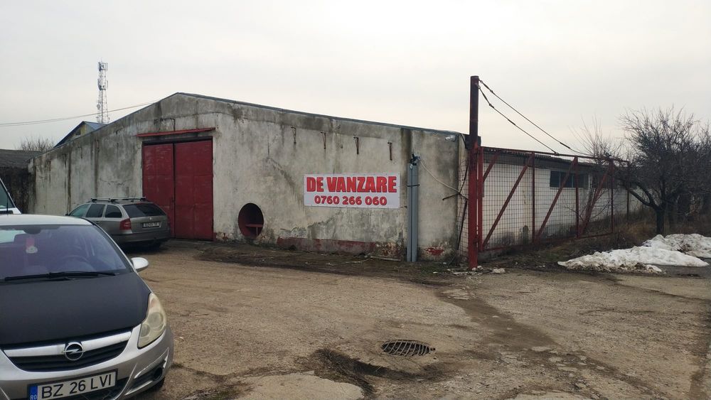 Hala de vanzare 1200 mp.