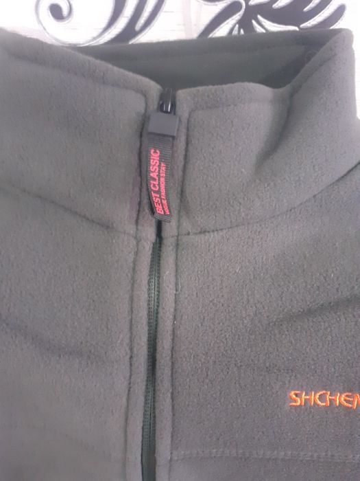 Продам флисовую кофту