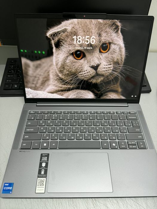 Lenovo IdeaPad Slim 5 14IRH10