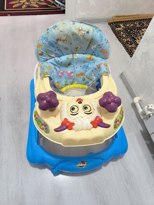 Ходунок детский.