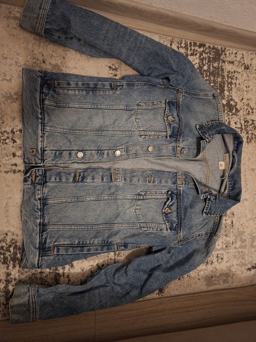 Geaca de blugi h&m marimea S