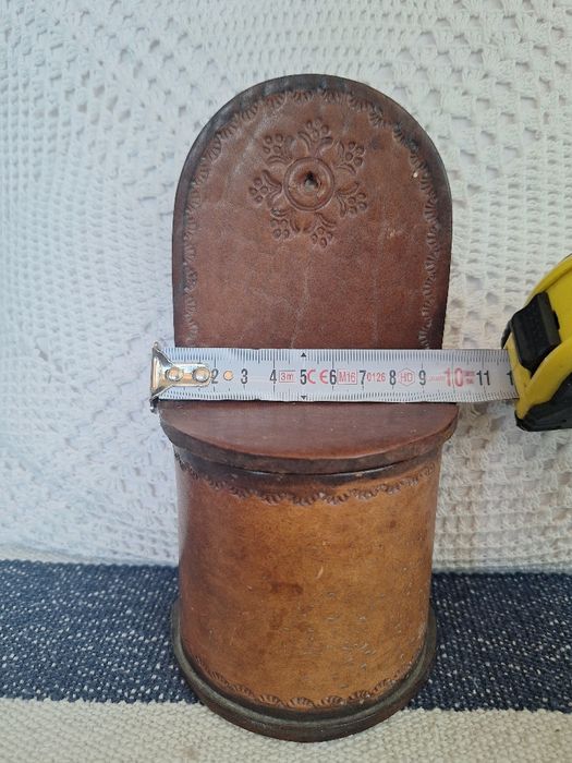 Кожена кутия от раклата на баба