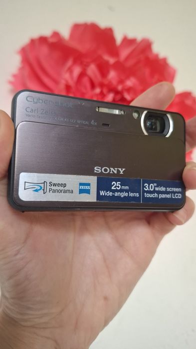 Компактен дигитален фотоапарат камера Sony DSC  T99
