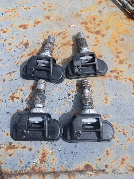 4бр. датчици вентили БМВ Мерцедес Опел сензори налягане гуми Mercedes