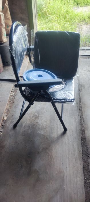 Кресло-туалет для инвалидов