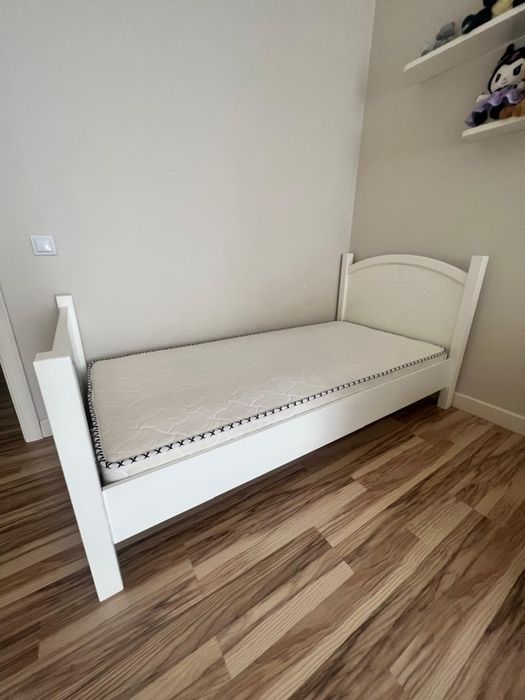 Кровать односпальная