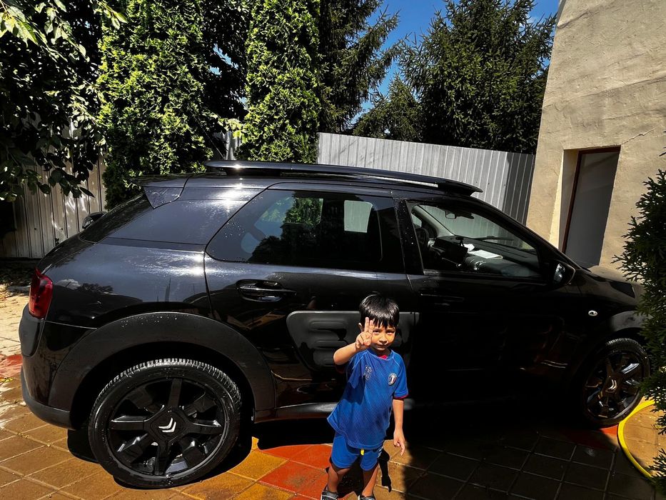 Citroën C4 Cactus 1.6 HDi 92 CP – 2015 – 188.235 km – Întreținută