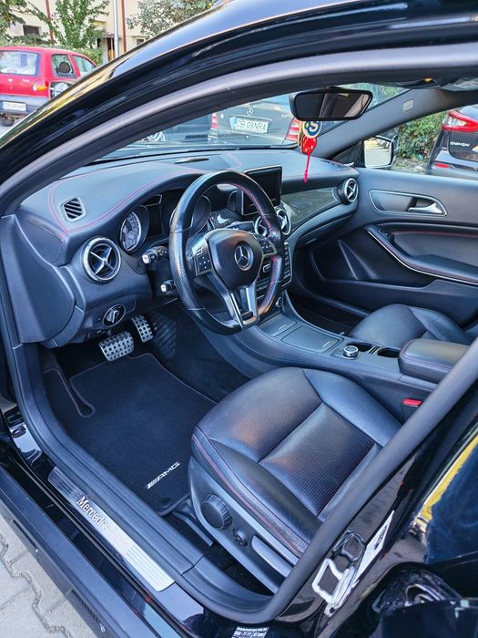 MERCEDES-BENZ GLA 2015 — imagine 3
