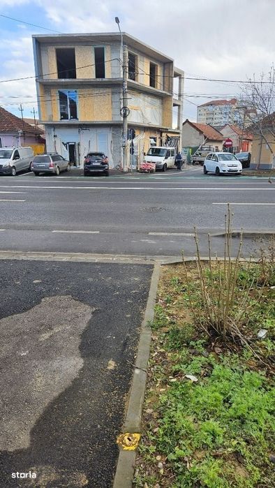 Casa veche,teren 250 mp str.Mestesugarilor-Iosia