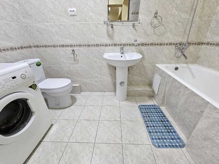 Уютная и минималистичная 2х комнатная квартира в центре Лабзак Ц13