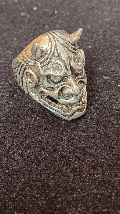 Сребърен пръстен проба 925 с диаманти