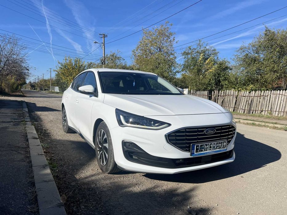 Ford focus 2022 benzina