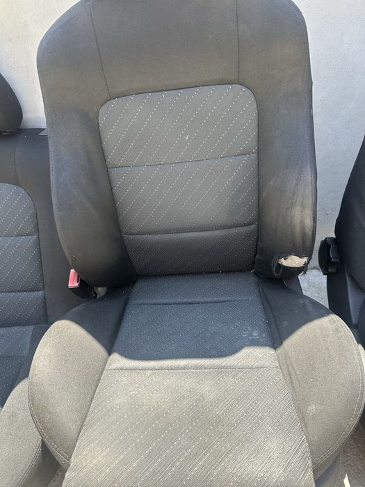 Седалки Seat Leon 1m FR