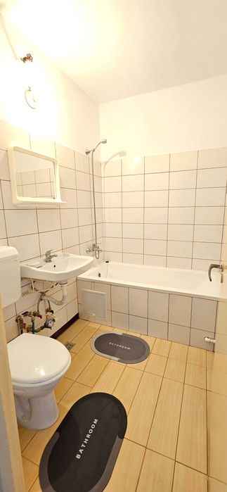 2 camere chirie Campina
