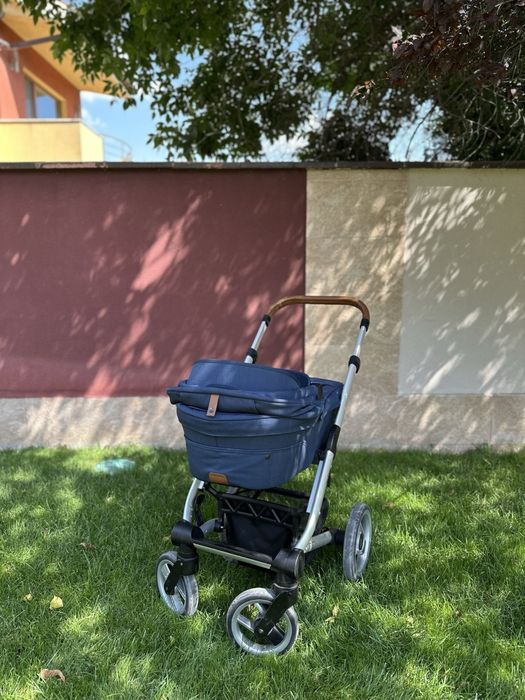Детска количка Mutsy Nio с летен и зимен кош