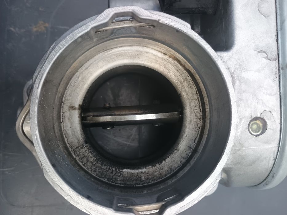 Дроселова клапа Фолксваген туаран