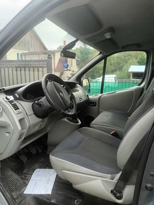 Opel Vivaro 2011