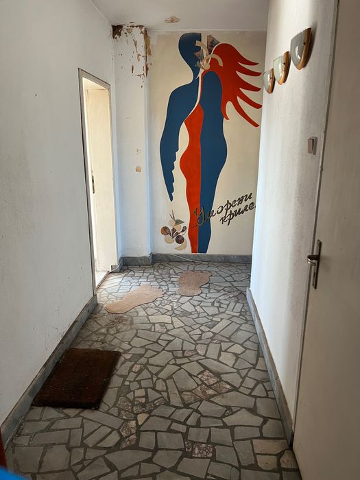 Продава се Тристаен апартамент в Казанлък - 93 кв.м за 932 €/кв.м - Снимка #12