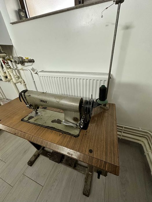 Masina de cusut industriala Pfaff 463