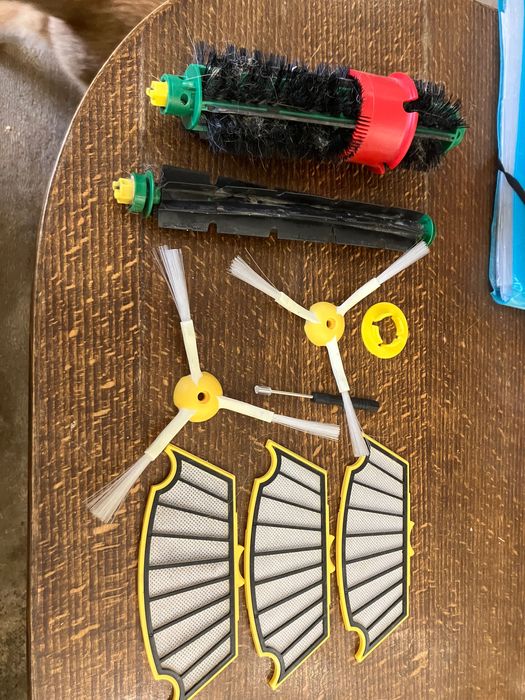 Резервни части за робот Romba 500