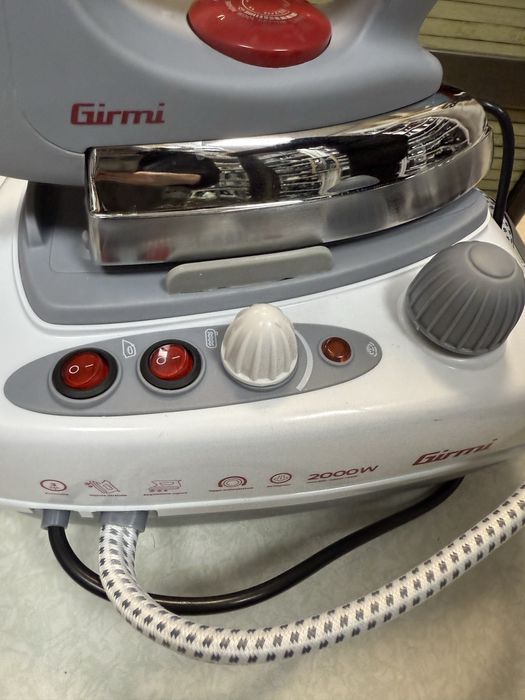 Станция за гладене Girmi ST03 2000W