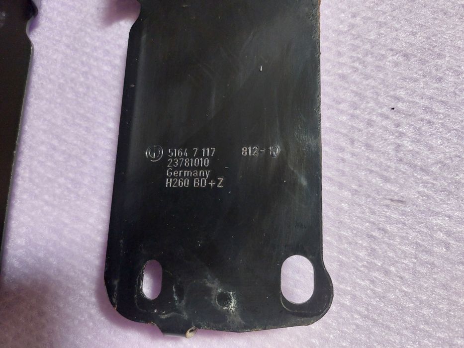 Set suport radiator BMW E81 E82 E87 E88 E90 E91 E92 E93 E84