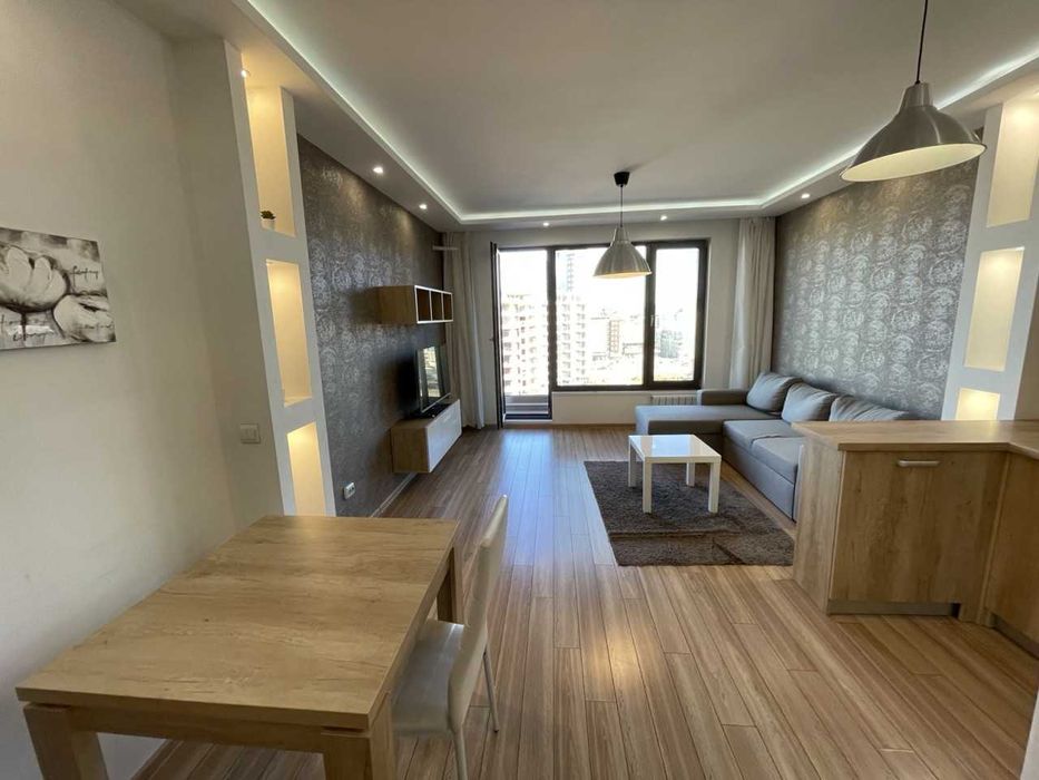 Дава се под наем Двустаен апартамент в София, Младост 4 - 70 кв.м за 550 € - Снимка #2