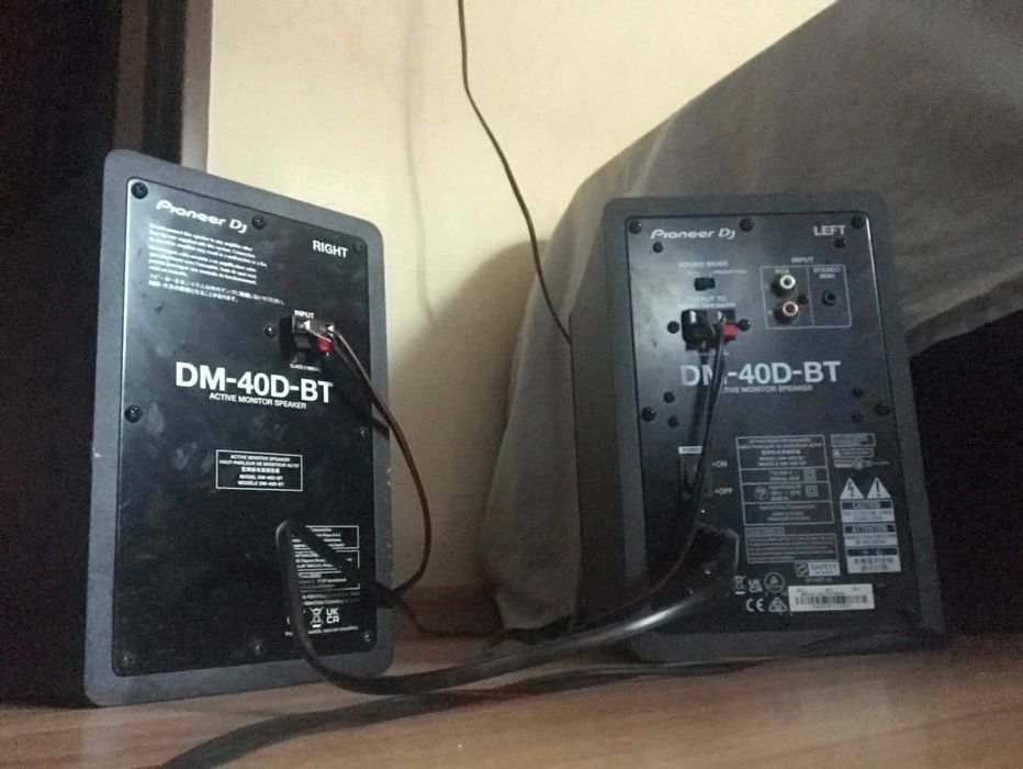 Pioneer DM-40D-BT