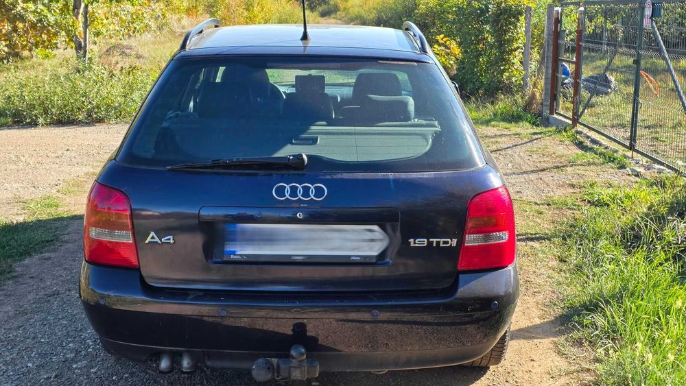 Vând autoturism Audi a4