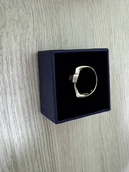 Серебряное кольцо 925, размер примерно 18-19