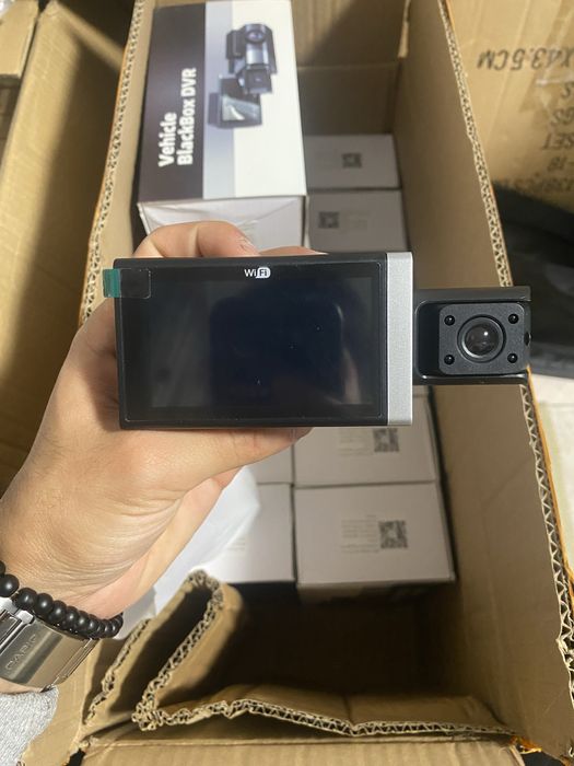 Продам новый видеорегистратор