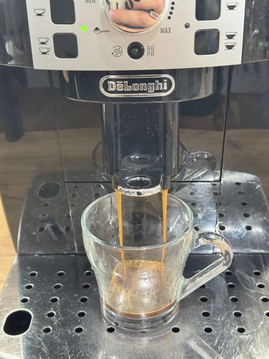 Кафемашина DeLonghi Magnifica S