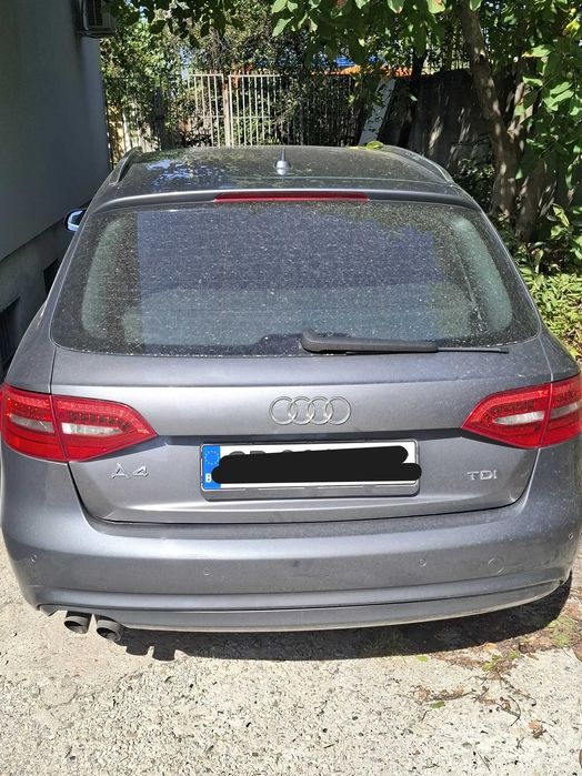 Продавам Аudi A4 B8