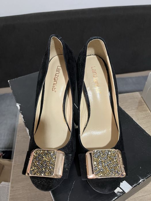 pantofi piele deosebiti