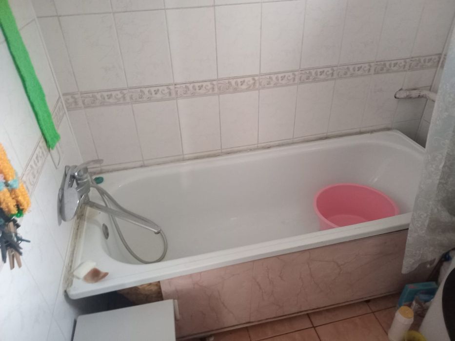 Продам ванную и раковину