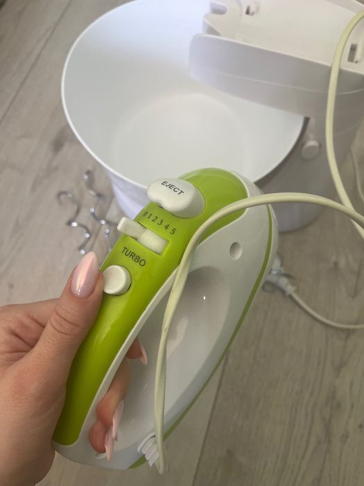 Миксер Crown mixer