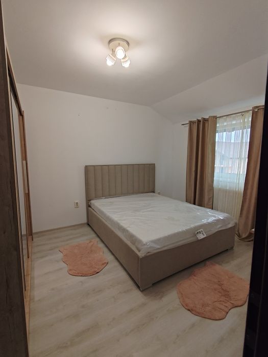 Proprietar Vand Apartament 2 Camere cu parcare