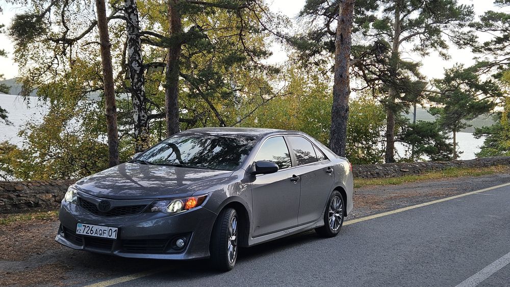 Продам Тойота камри 50