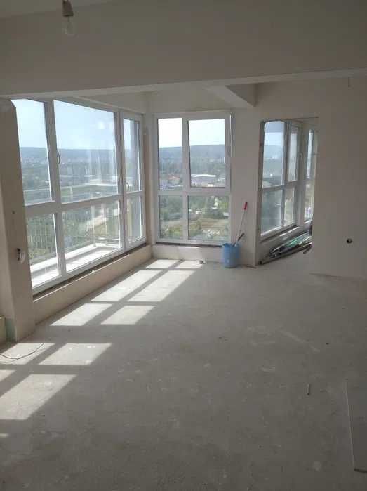 Продава се Двустаен апартамент в Варна, Погреби - 75 кв.м за 1658 €/кв.м - Снимка #2