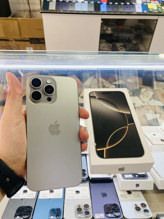 iPhone 16 Pro Max 256 gb 95%