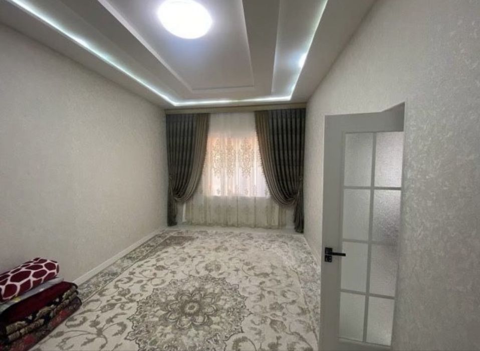 Xonobod Qumariq maxallada 2.5 sotix 5 xona uzoq muddatga ijaraga beril