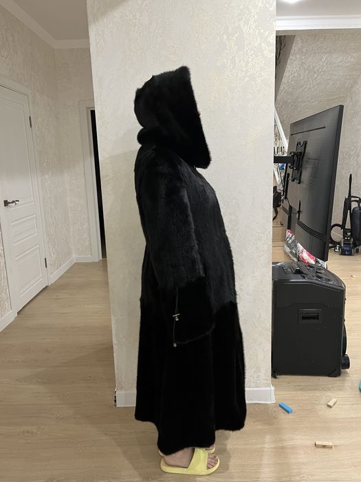 Продам норковую шубу