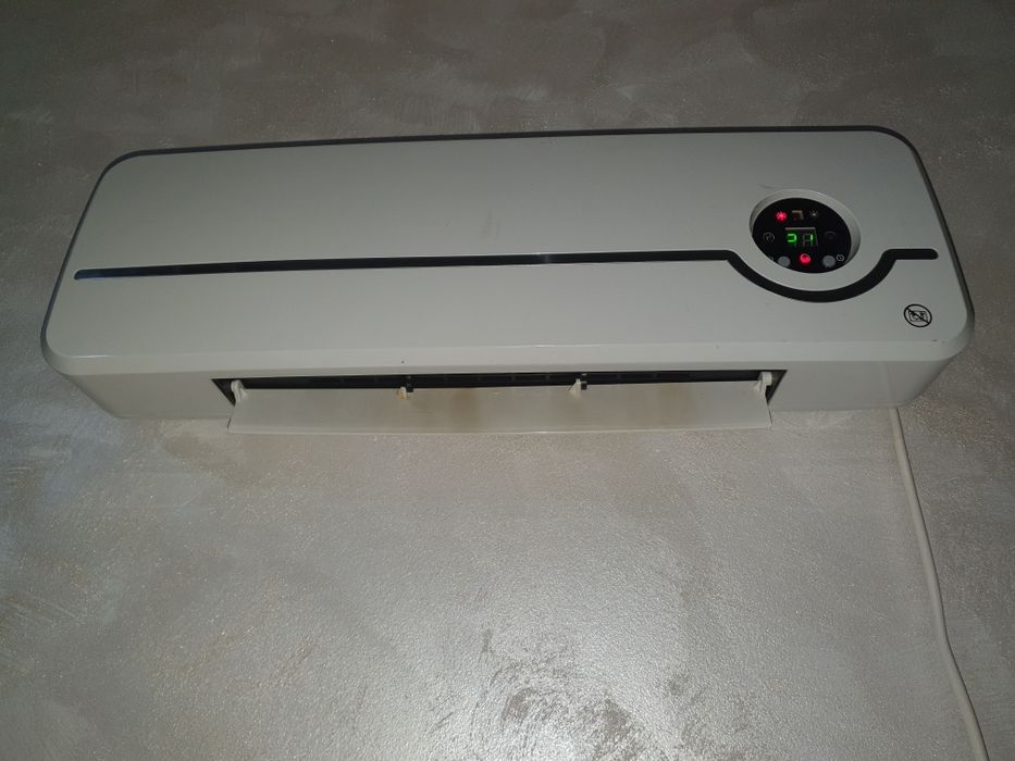 Стенен вентилаторен нагревател SilverCrest 2000a2