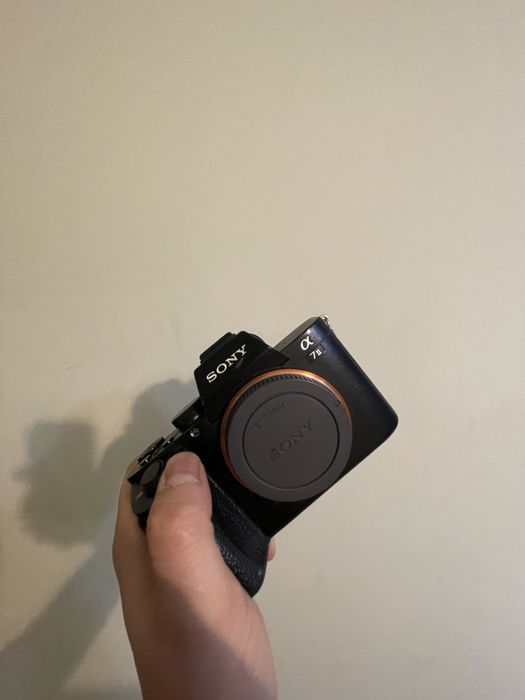 Продам Sony Alpha 7 mark 2 (тушка)