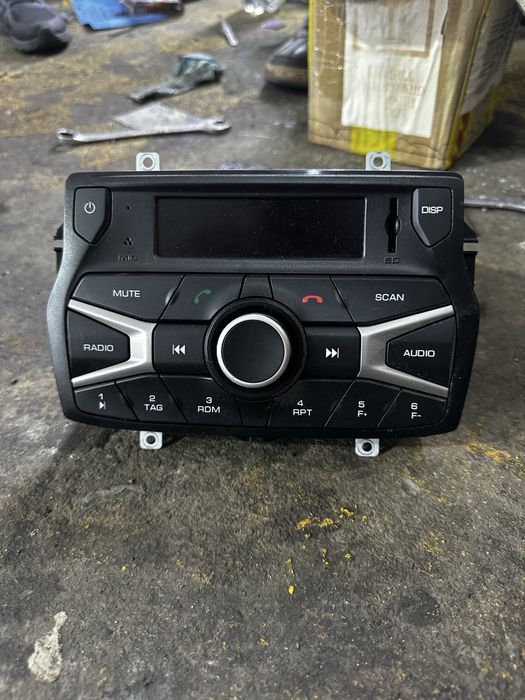 Магнитола Vesta