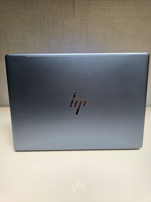HP Pavilion Plus 14 OLED / i7-13700H / 16GB RAM / 512GB SSD