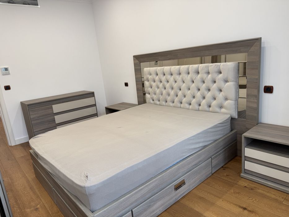 Apartament 3 camere et 2. 105mp