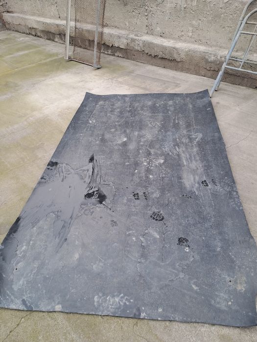 Лабога резина сотилади