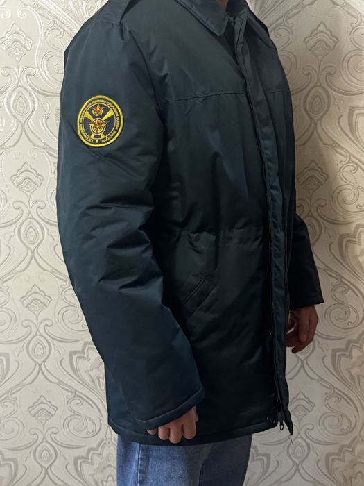 Продам бушлат цвета полынь